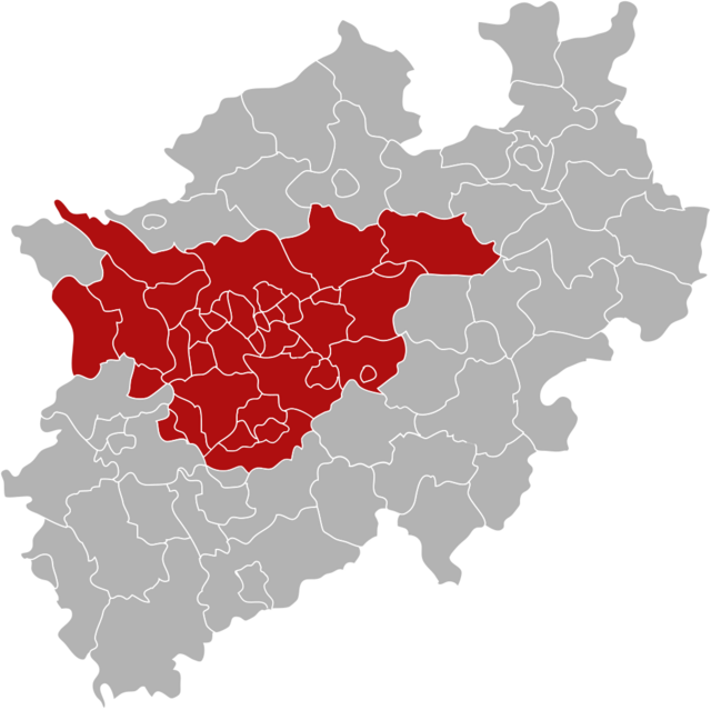 Das im Ruhrstatut als Ruhr definierte Gebiet (rot) in Nordrhein-Westfalen. Weetwat, Public domain, via Wikimedia Commons, https://upload.wikimedia.org/wikipedia/commons/9/97/Ruhr_in_NRW.svg